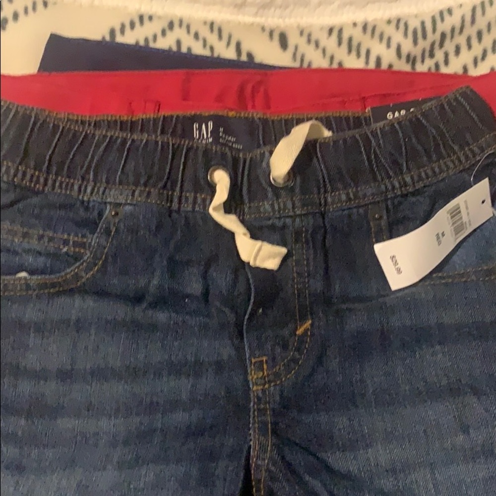 Boys size 9-10 gap shorts and two H&M pants.